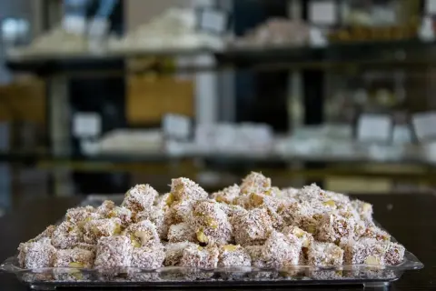 Hindistan Cevizli Fındıklı Lokum 1 Kg